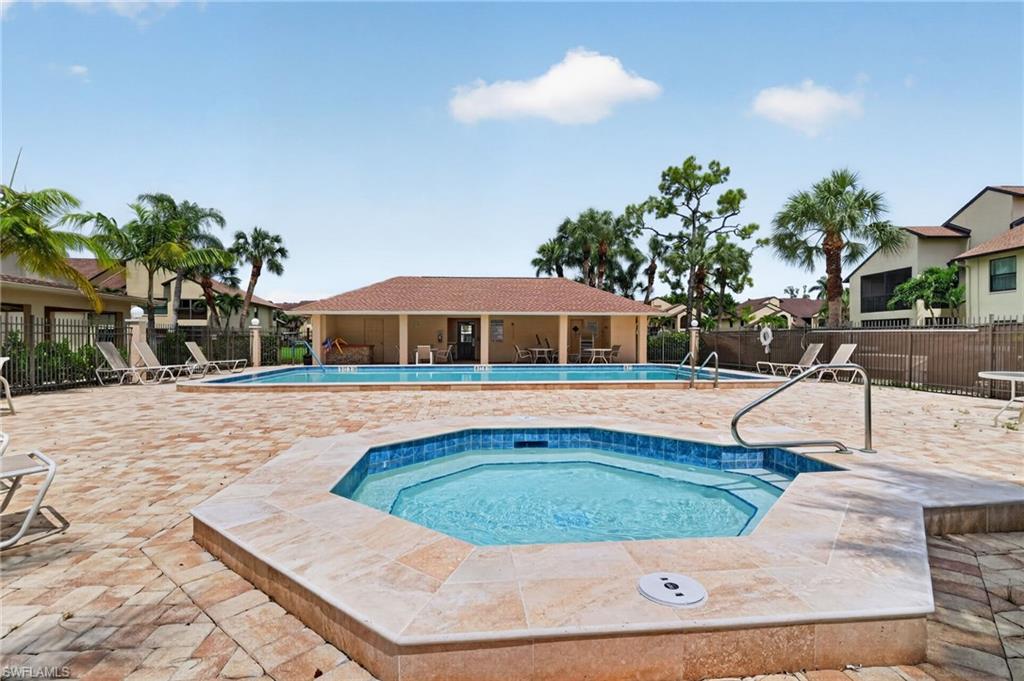 8336 Charter Club Cir 7 Property Photo 30