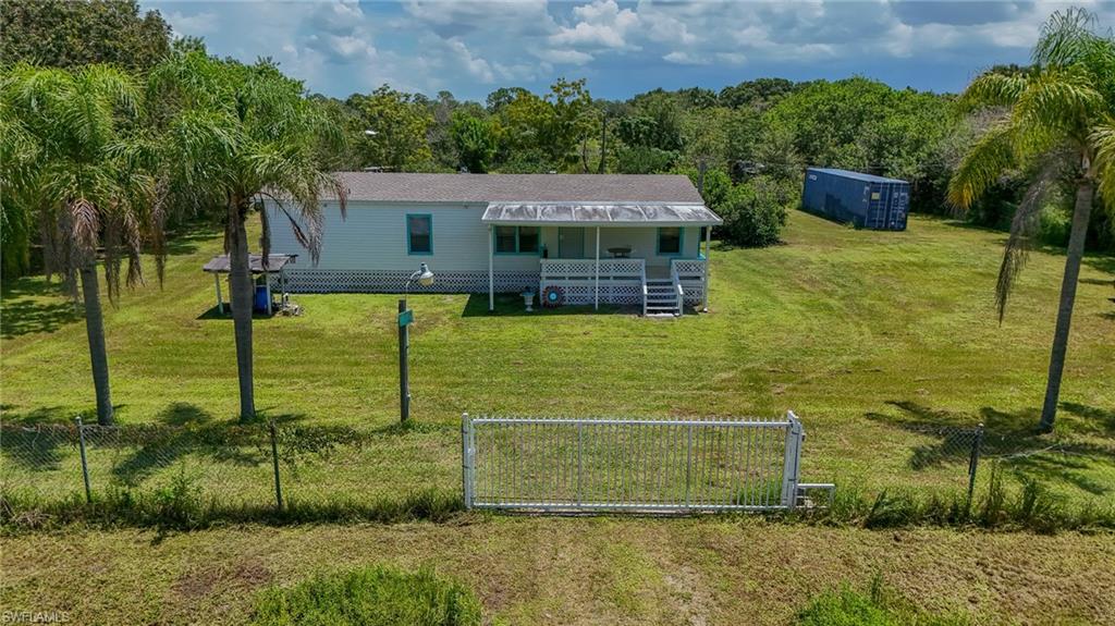 735 N Granja St Property Photo 37