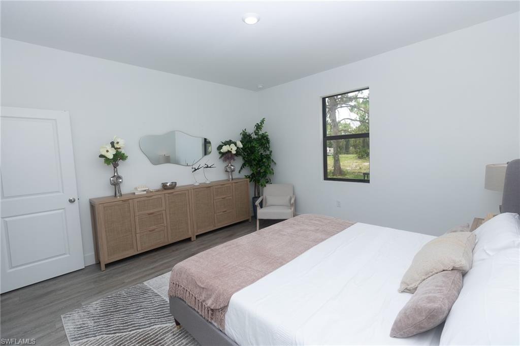 5010 Day Ln Property Photo 24