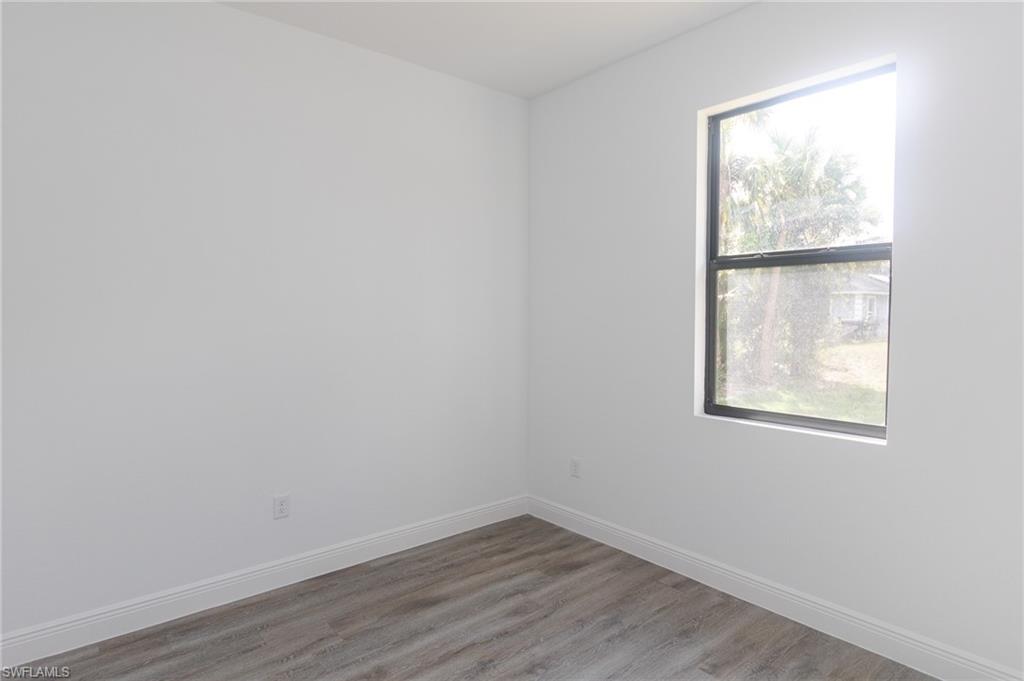 5010 Day Ln Property Photo 35