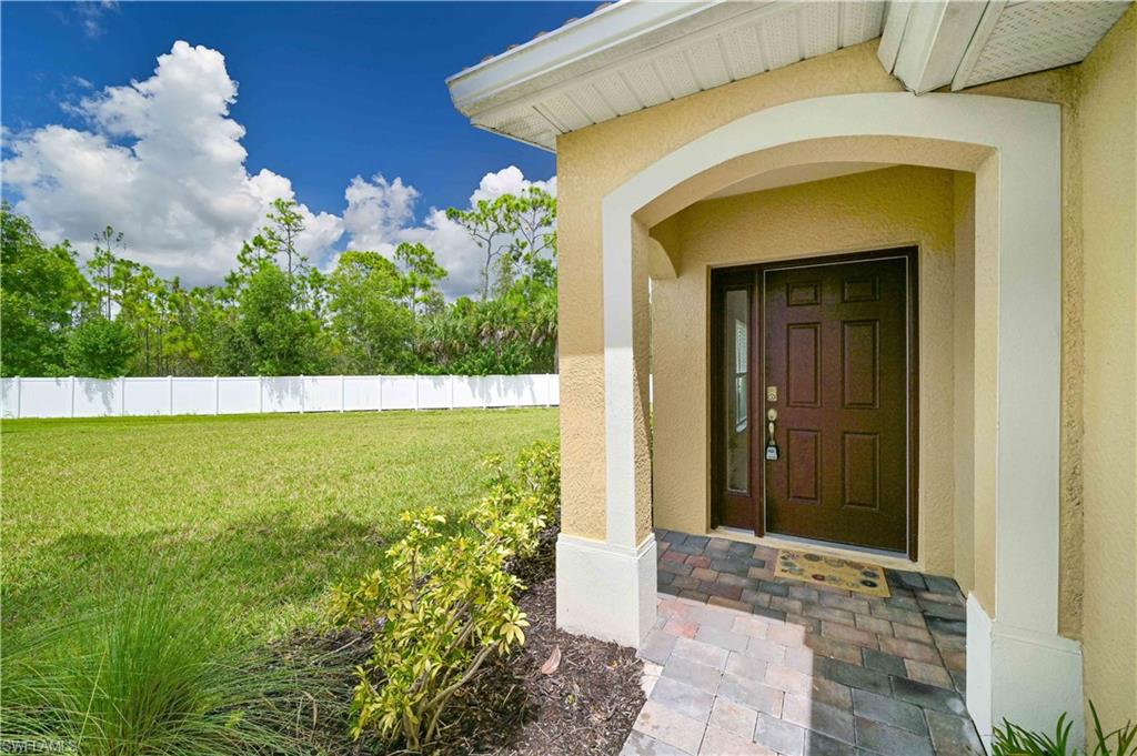 3733 Crofton Ct Property Photo 3