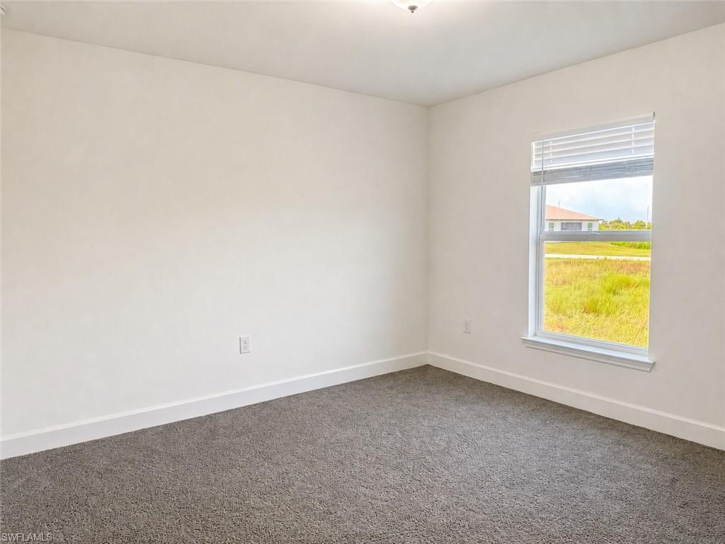2711 20th St Sw Property Photo 8