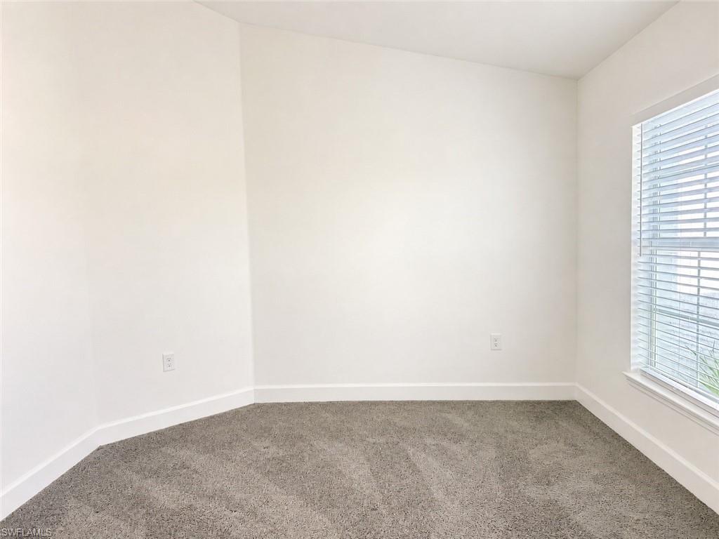 2711 20th St Sw Property Photo 9