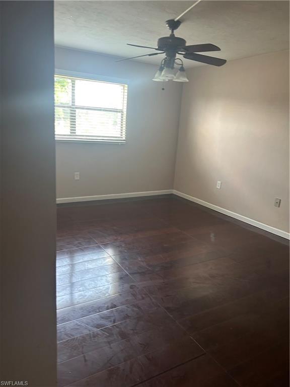2828 Jackson St N G4 Property Photo 4