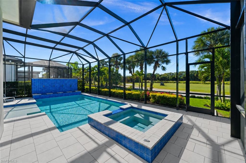 19026 Via Messina Way Property Photo 3
