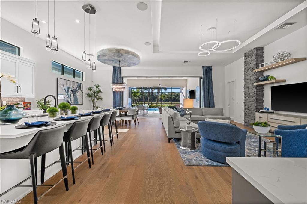 19026 Via Messina Way Property Photo 9