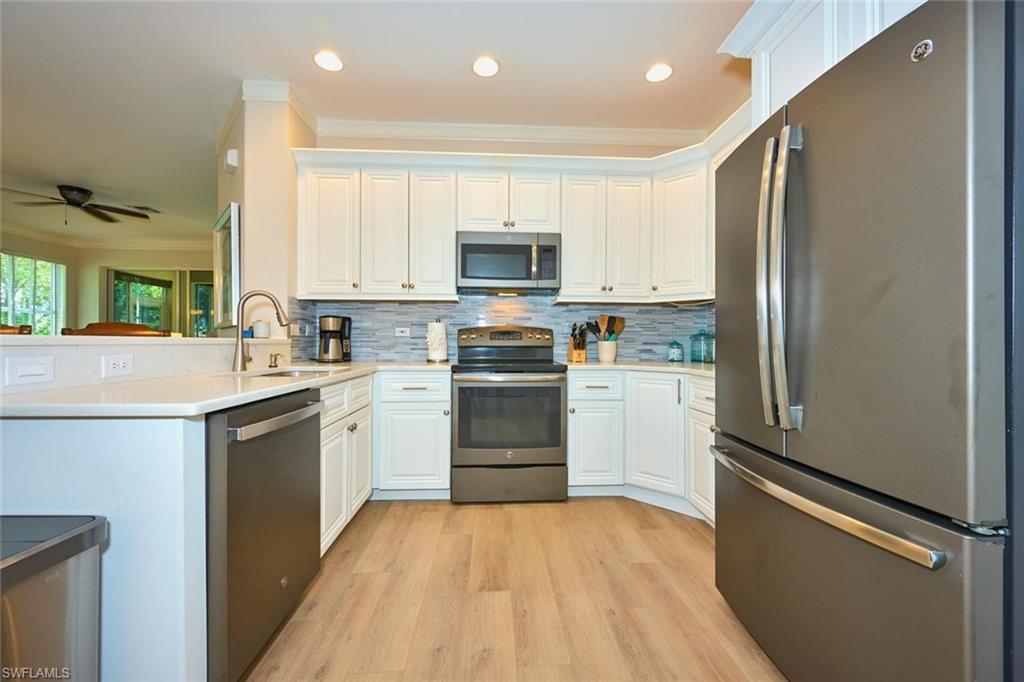 8837 E Bay Cir Property Photo 25