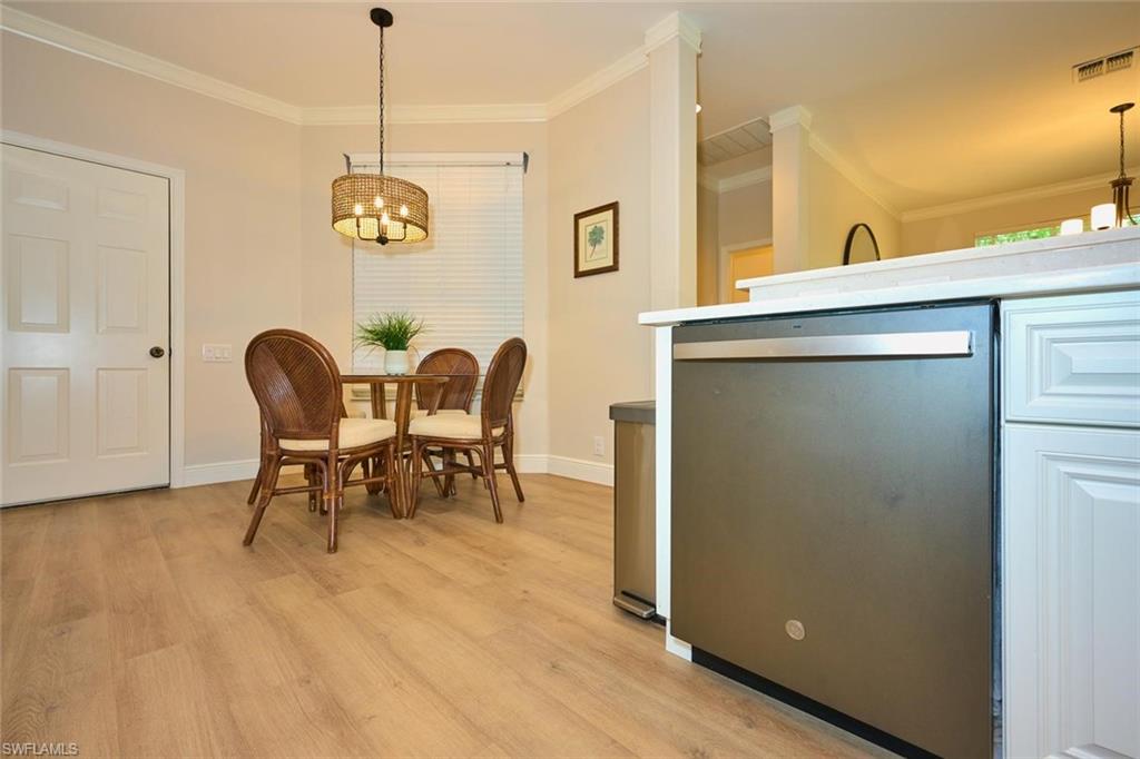 8837 E Bay Cir Property Photo 32