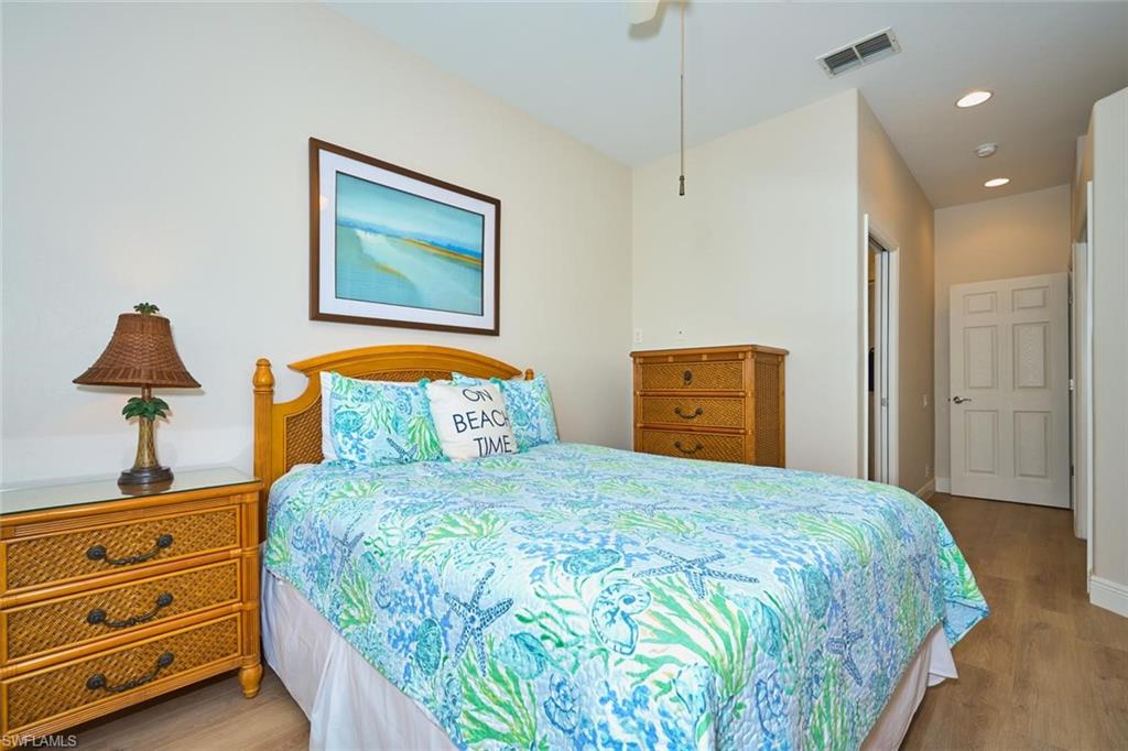 8837 E Bay Cir Property Photo 42