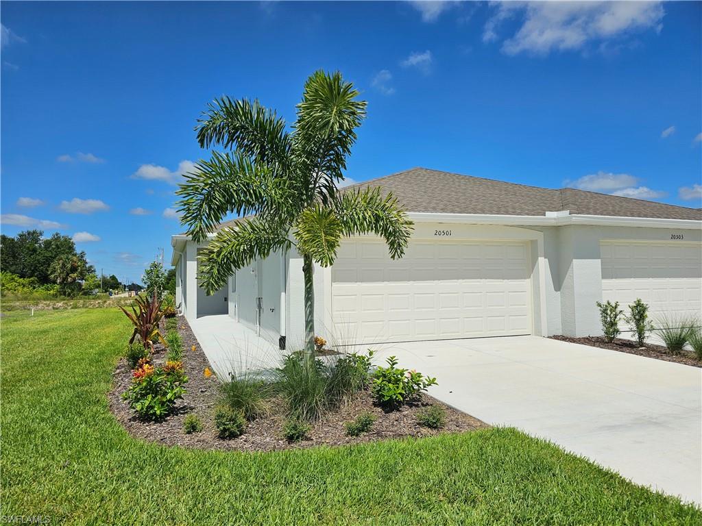 20501 Hazelnut CT S Property Photo 1