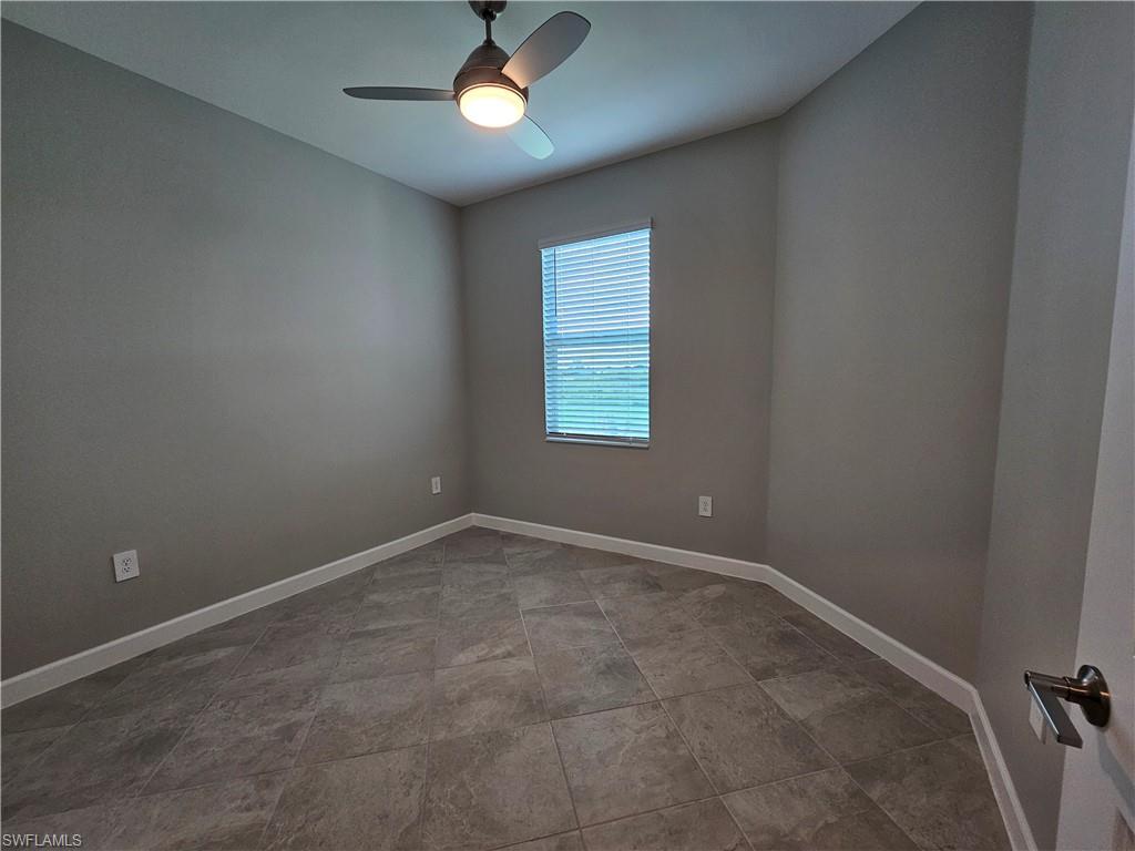 20501 Hazelnut Ct S Property Photo 12