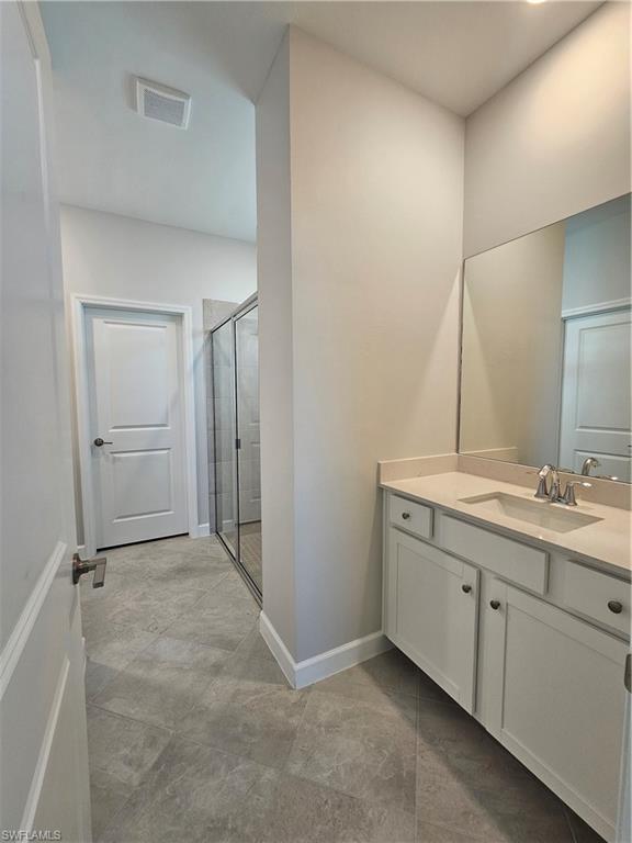 20501 Hazelnut Ct S Property Photo 18