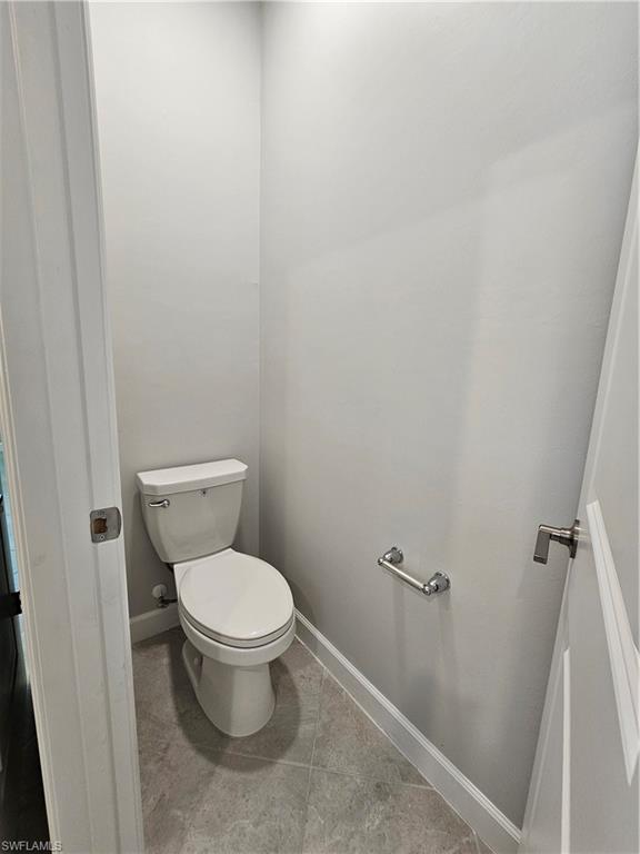 20501 Hazelnut Ct S Property Photo 23