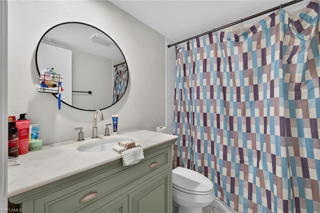 1448 Park Shore Cir 2 Property Photo 18