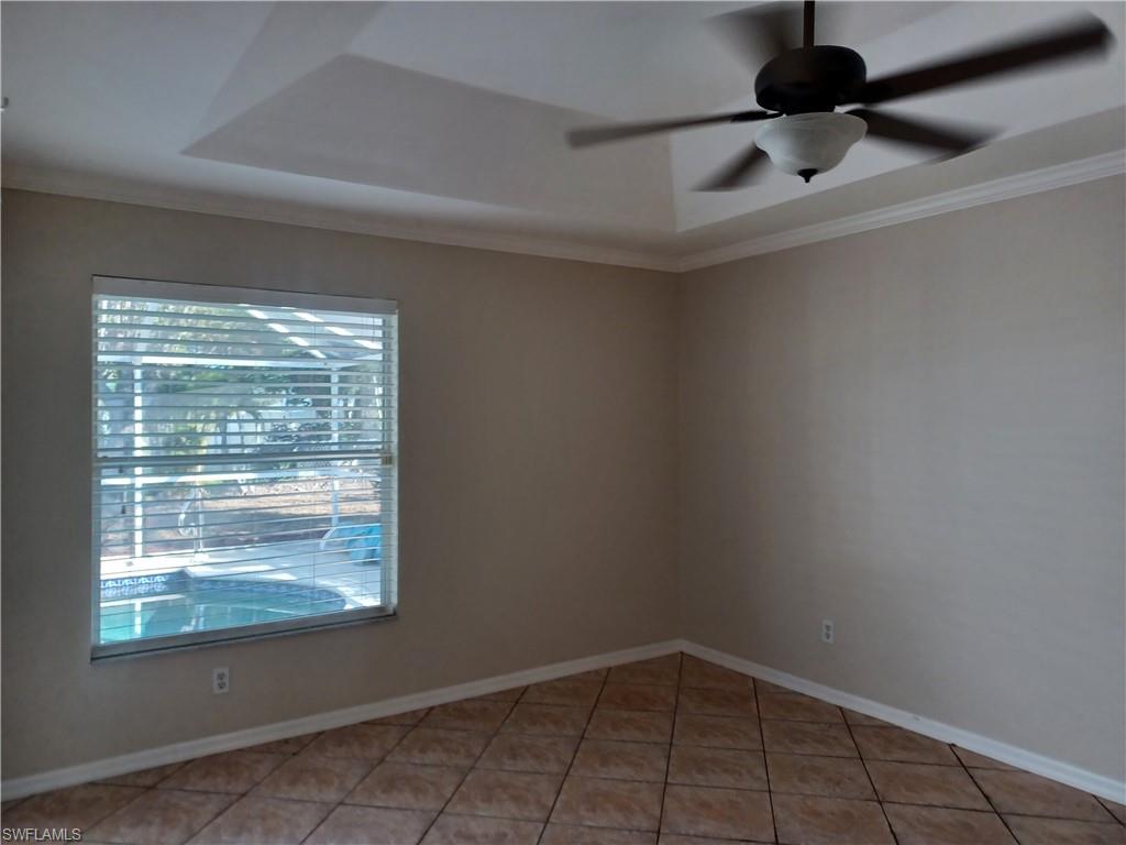 703 Sw Santa Barbara Pl Property Photo 10