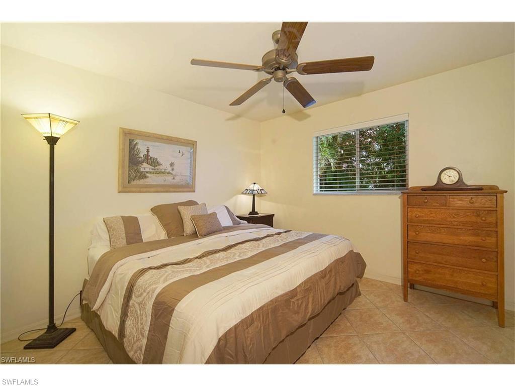 703 Sw Santa Barbara Pl Property Photo 14