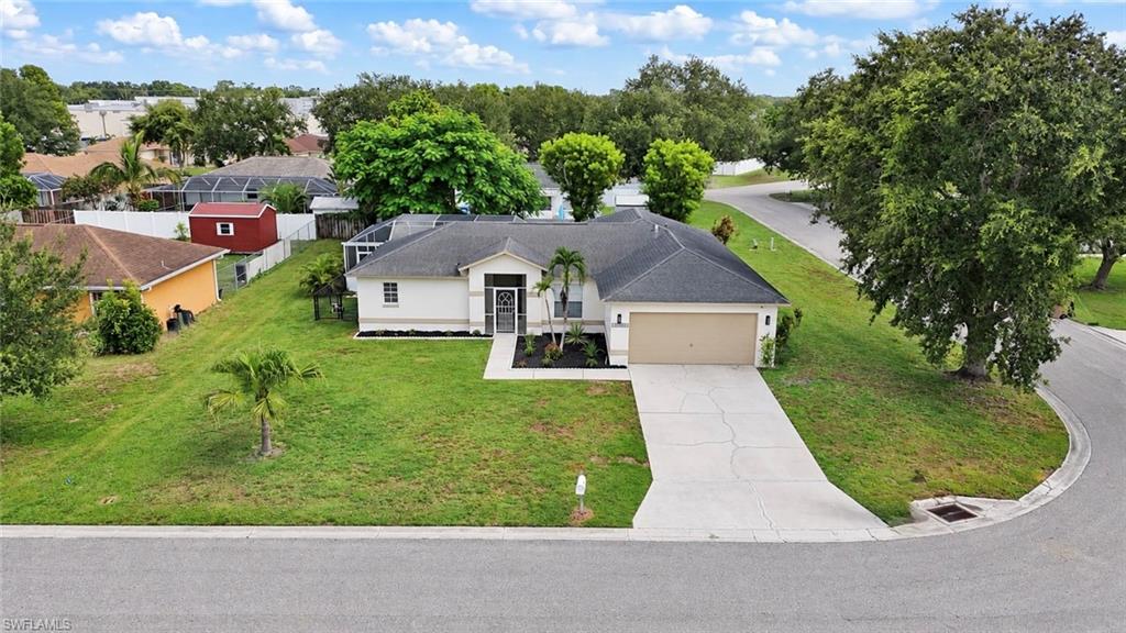 15664 Spring Line Ln Property Photo 2