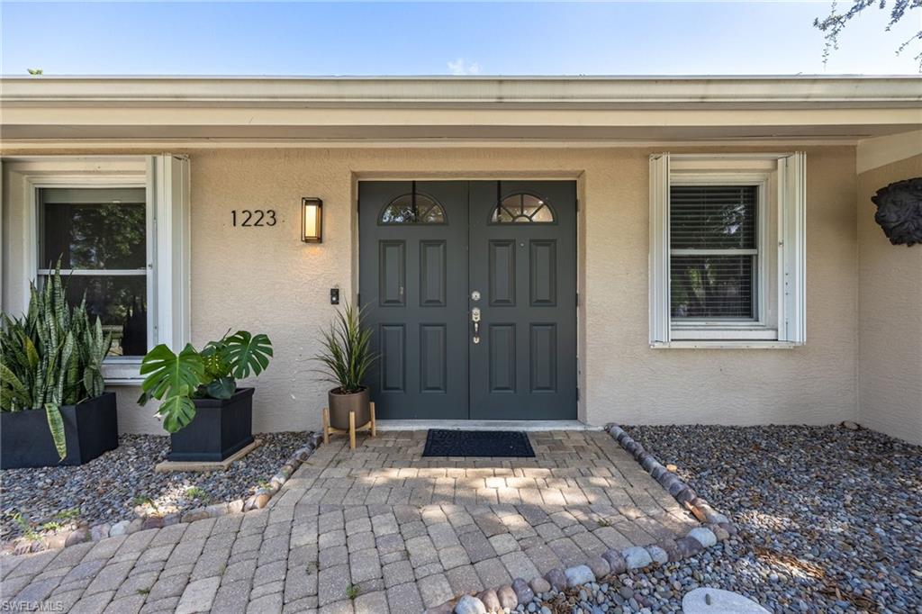 1223 Biltmore Dr Property Photo 5