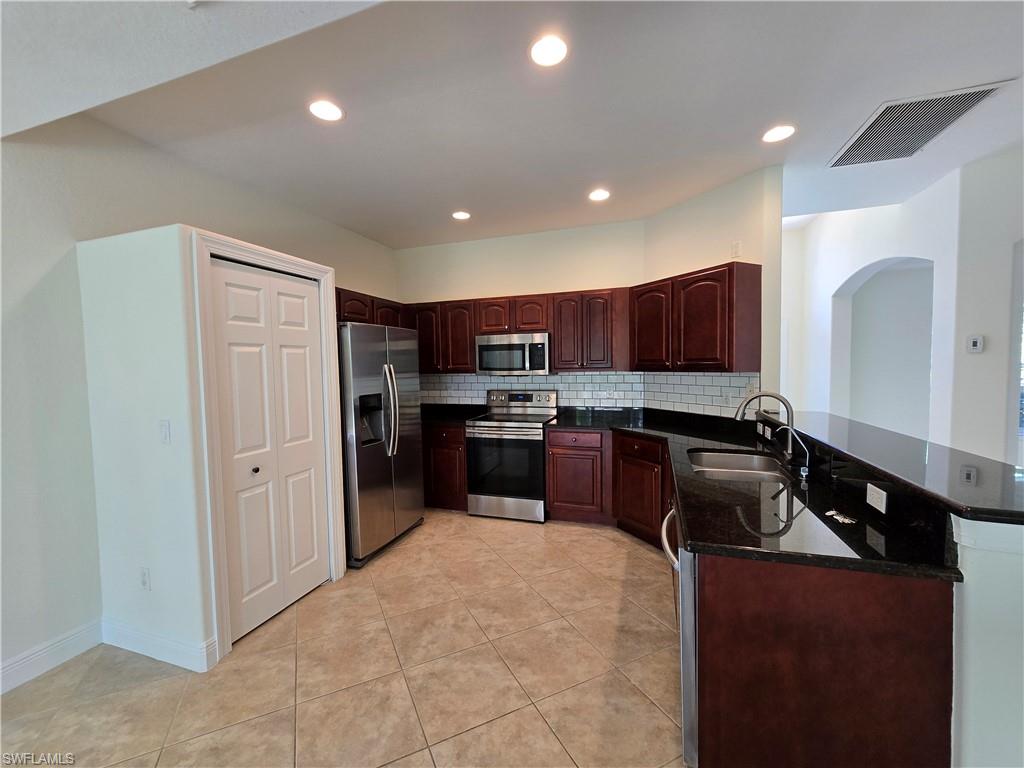 839 Puccini Ave S Property Photo 9