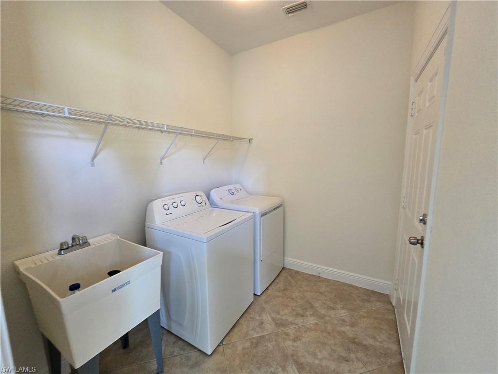 839 Puccini Ave S Property Photo 17