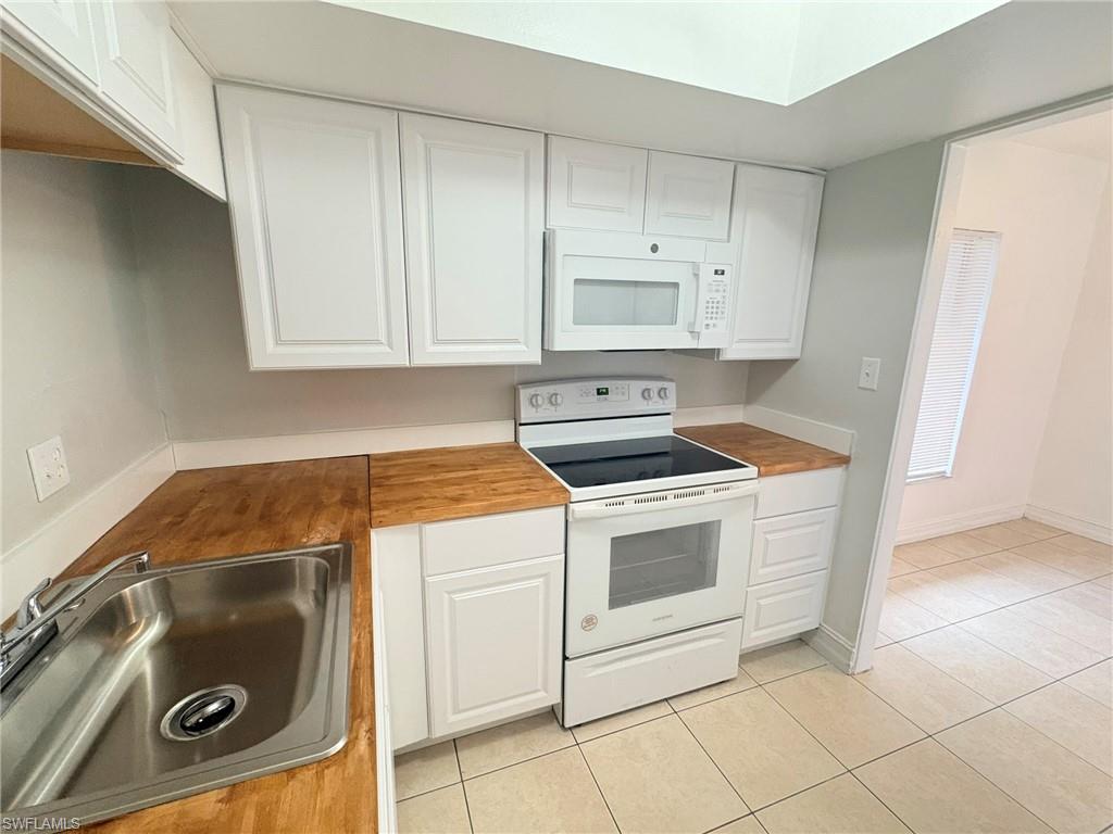 1830 Maravilla AVE 504 Property Photo 1