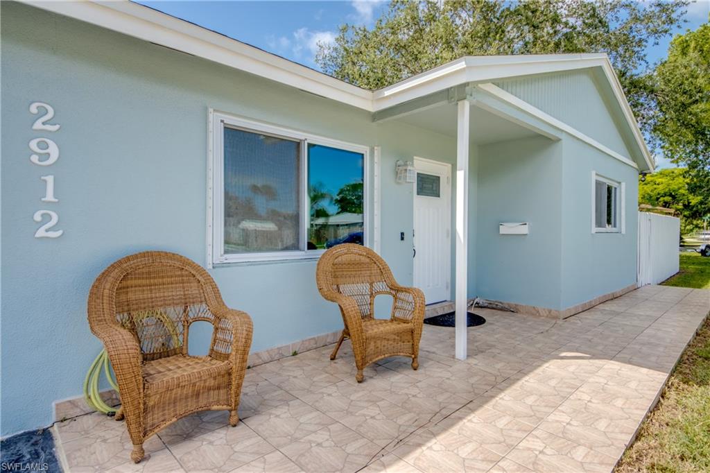2912 Poinciana DR