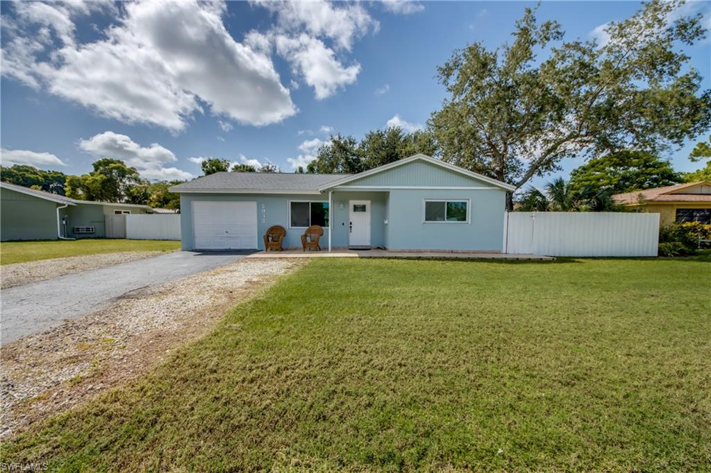 2912 Poinciana Dr Property Photo 4
