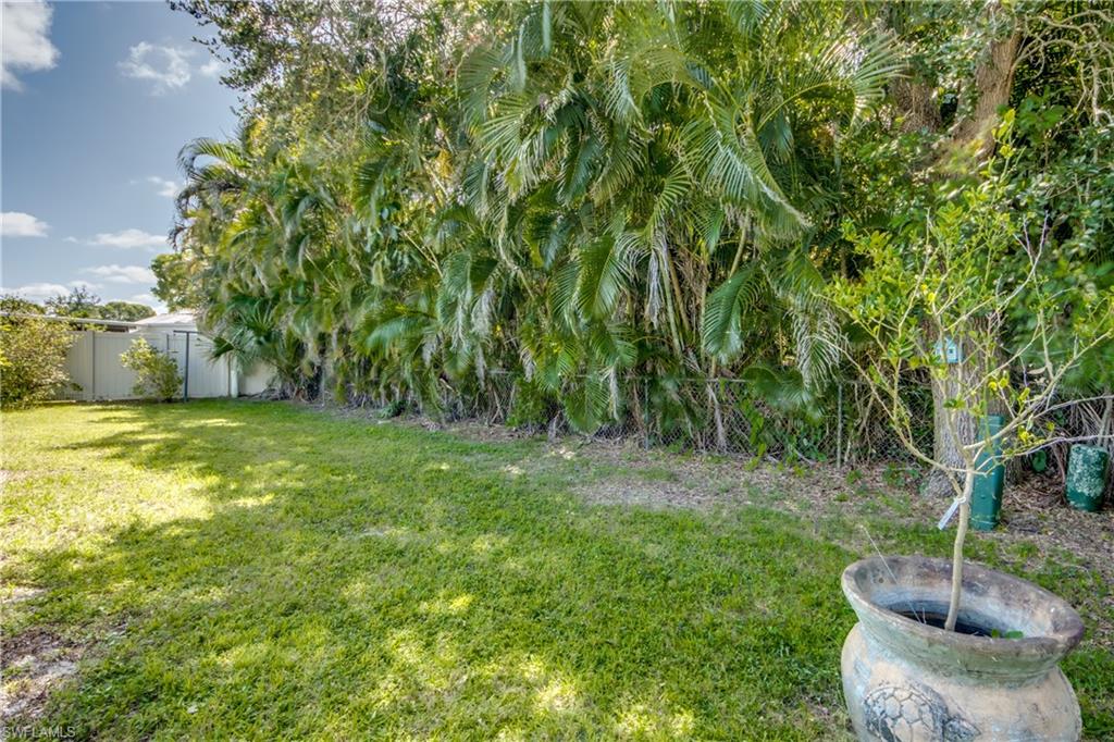 2912 Poinciana Dr Property Photo 47