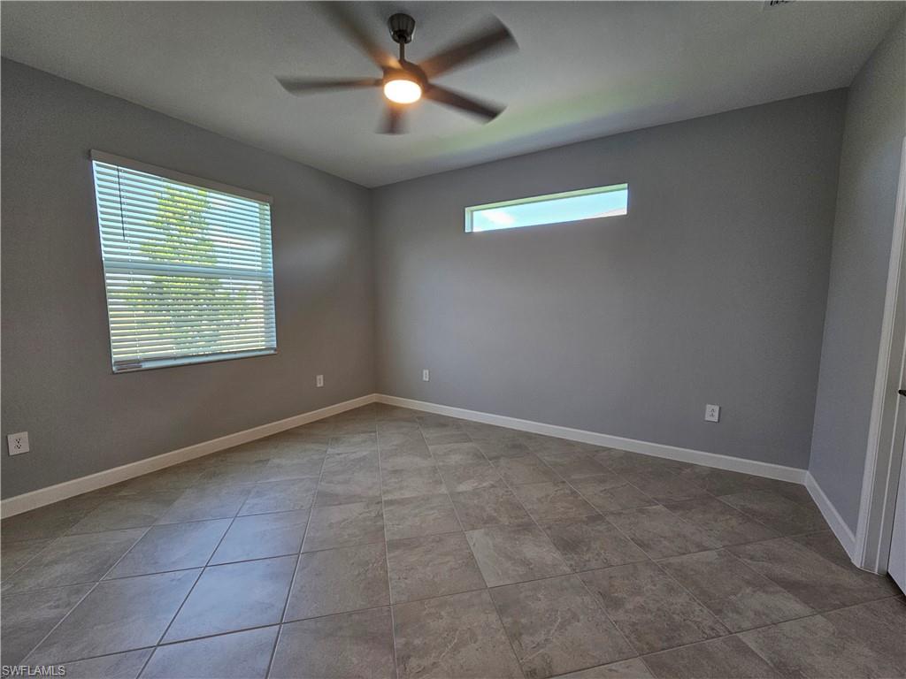 20503 Hazelnut Ct S Property Photo 14