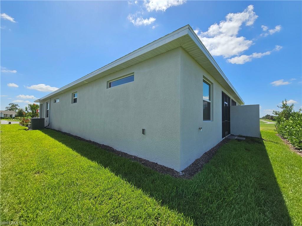 20503 Hazelnut Ct S Property Photo 24