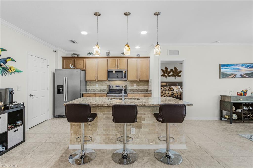 15263 Yellow Wood Dr Property Photo 17