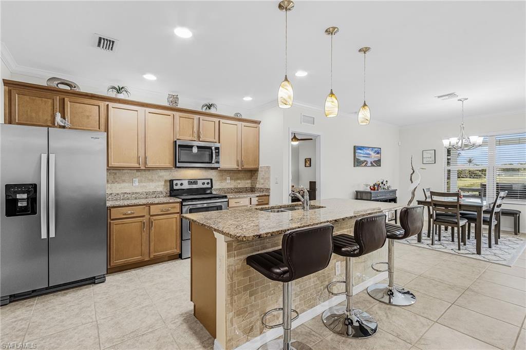 15263 Yellow Wood Dr Property Photo 18
