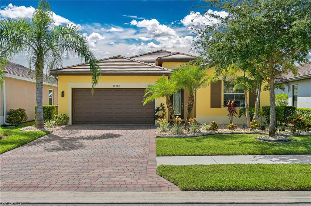 16088 Palmetto Prairie Dr Property Photo 1