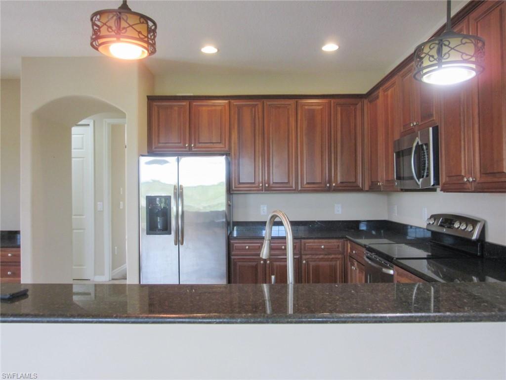 11908 Izarra Way 7001 Property Photo 10