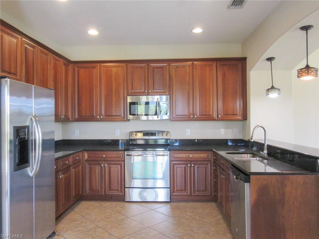 11908 Izarra Way 7001 Property Photo 11