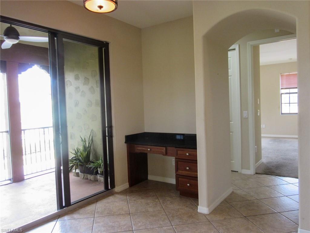 11908 Izarra Way 7001 Property Photo 12