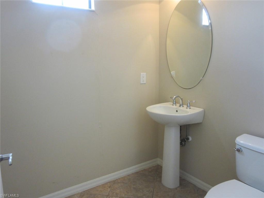 11908 Izarra Way 7001 Property Photo 14