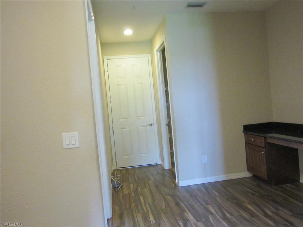 11908 Izarra Way 7001 Property Photo 23