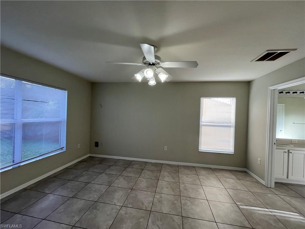 1821 Sw 22nd Ln Property Photo 7