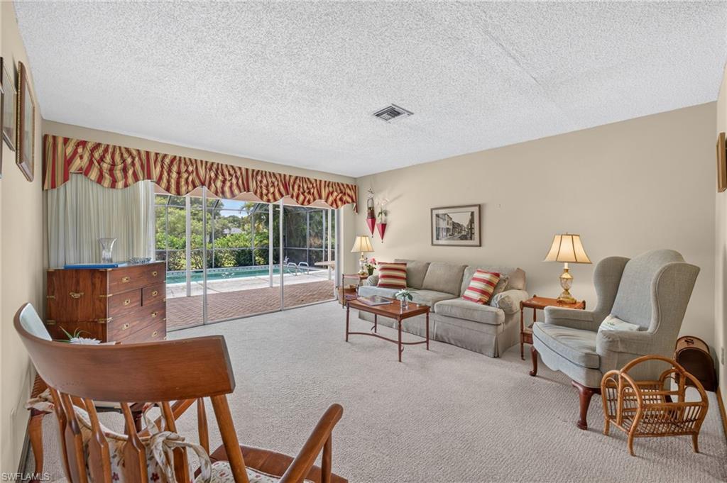 5710 Basswood Ct Property Photo 8