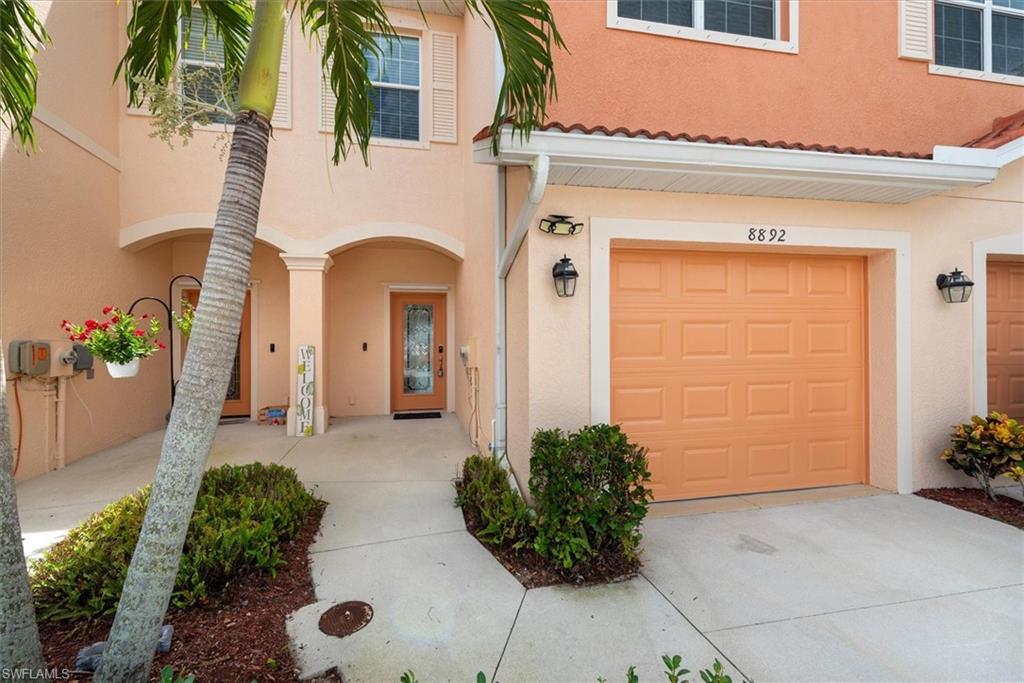 8892 Via Isola Ct Property Photo 4