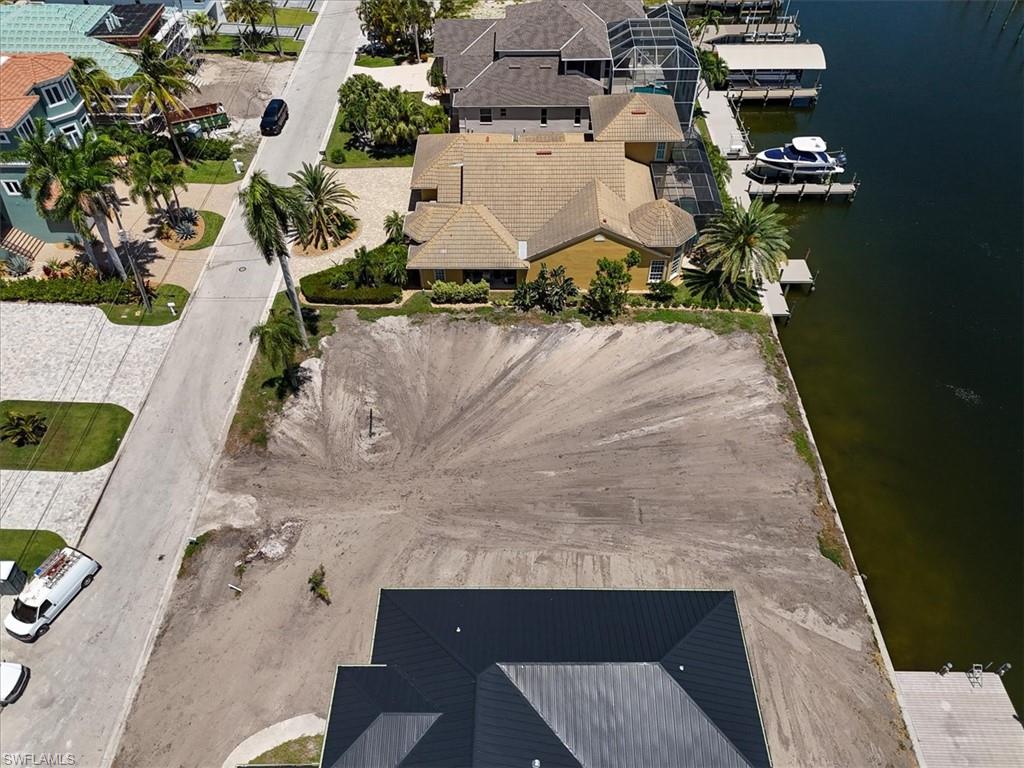 18291 Cutlass Dr Property Photo 10