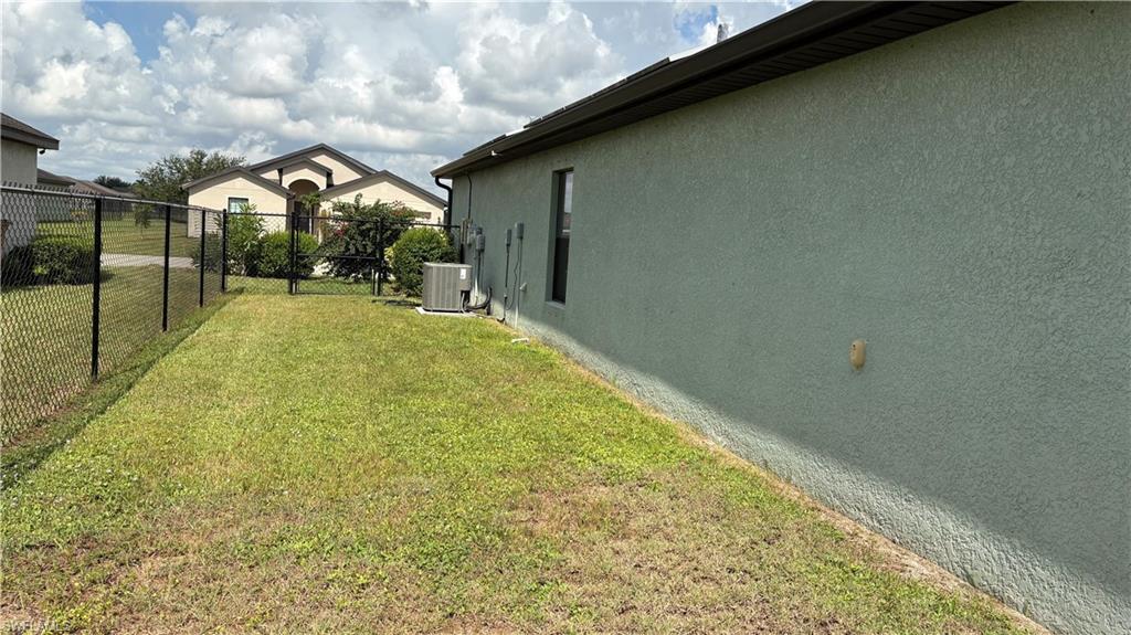 157 Shadow Lakes Dr Property Photo 27