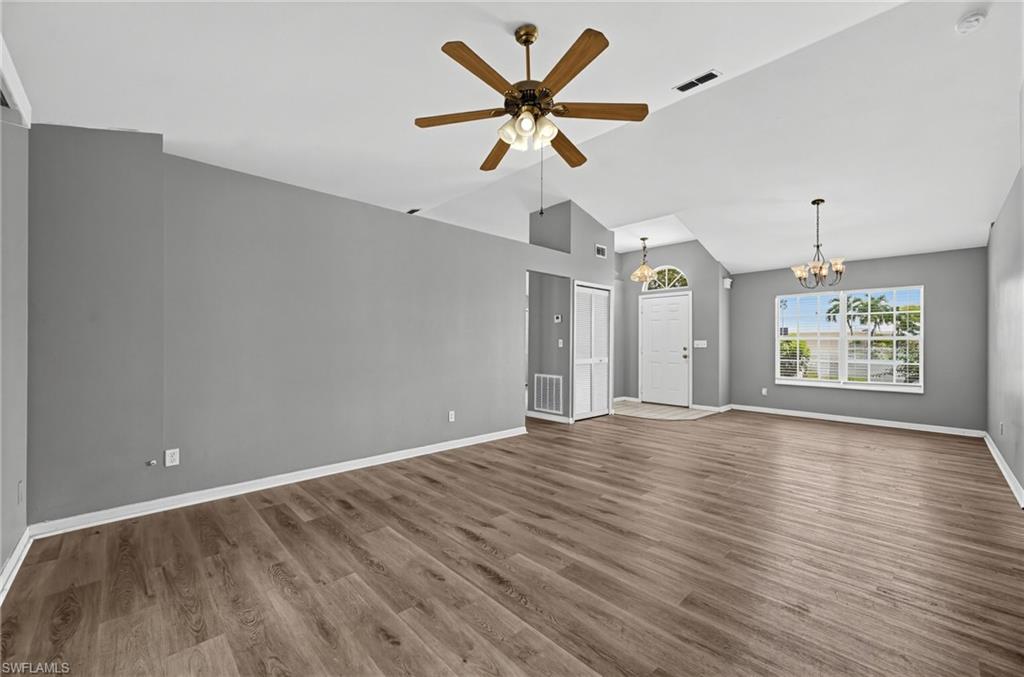 1325 Sw 25th Ter Property Photo 6