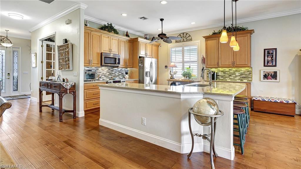 8733 Nottingham Pointe Way Property Photo 2