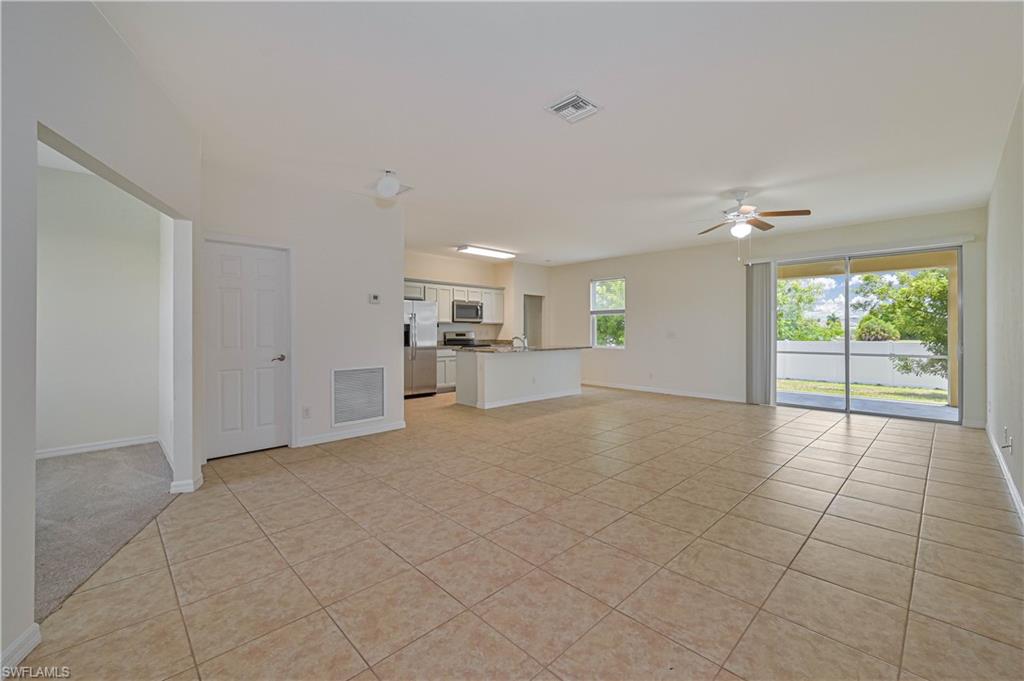 4214 Nw 32nd Ln Property Photo 6