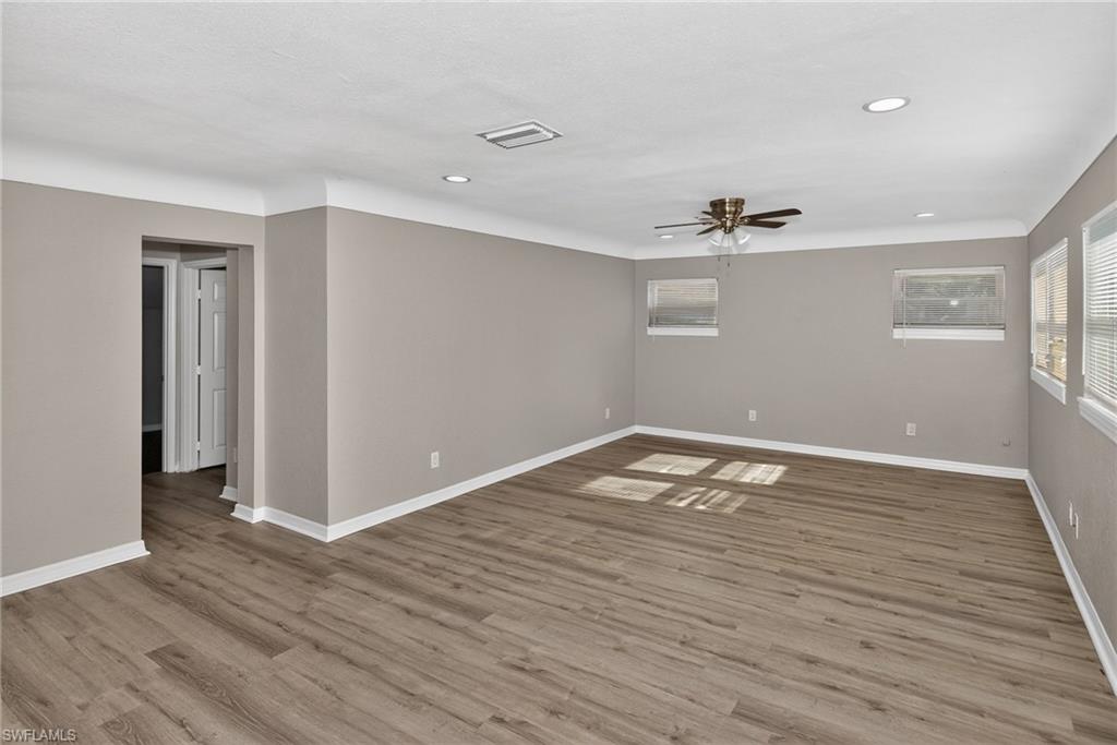 5131 Aragon Way S Property Photo 4