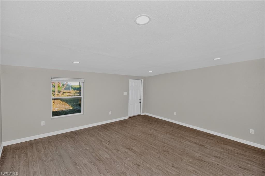 5131 Aragon Way S Property Photo 14