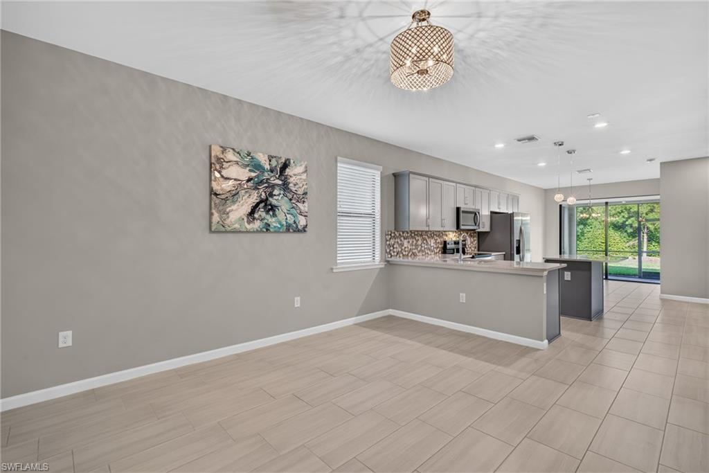 3946 Spotted Eagle Way Property Photo 11