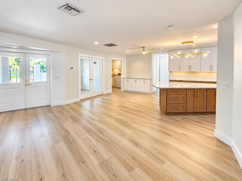 5687 Eichen Cir E Property Photo 22